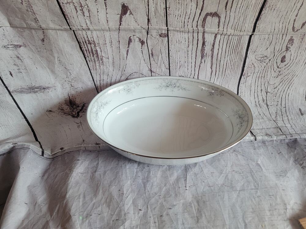 Legendary by Noritake Sri Lanka Sweet Leilani 9.5" Oval Serving Bowls